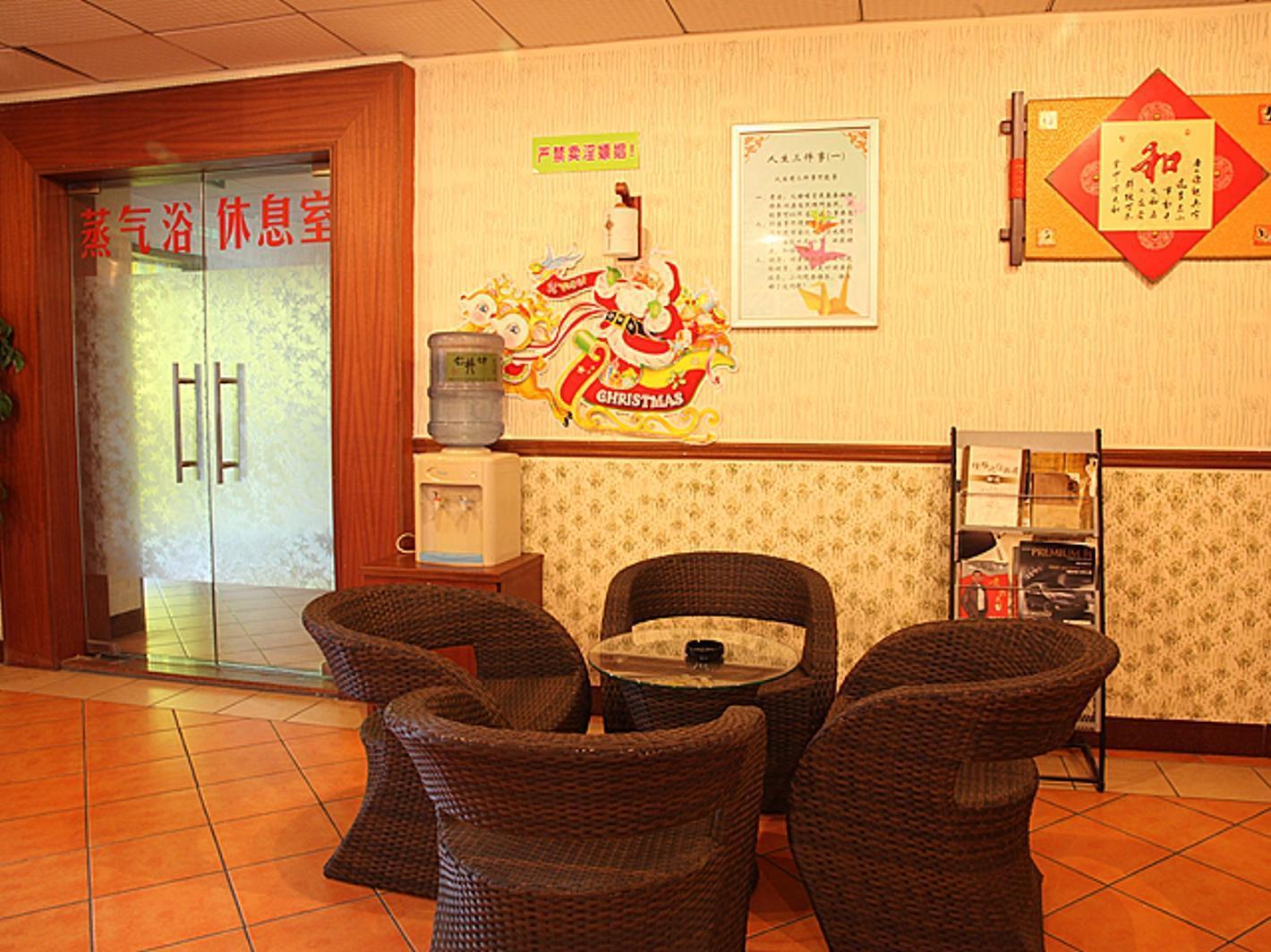 פושאן Hong Lin Business Hotel מראה חיצוני תמונה
